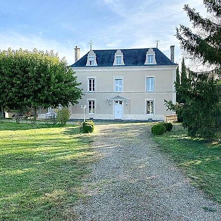 Vouzailles La Maladrie Bed & Breakfast エクステリア 写真