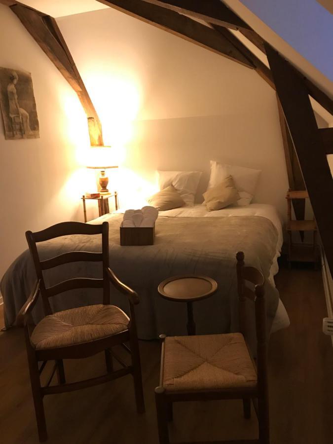 Vouzailles La Maladrie Bed & Breakfast エクステリア 写真