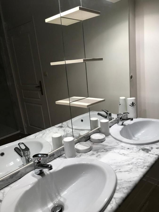 Vouzailles La Maladrie Bed & Breakfast エクステリア 写真